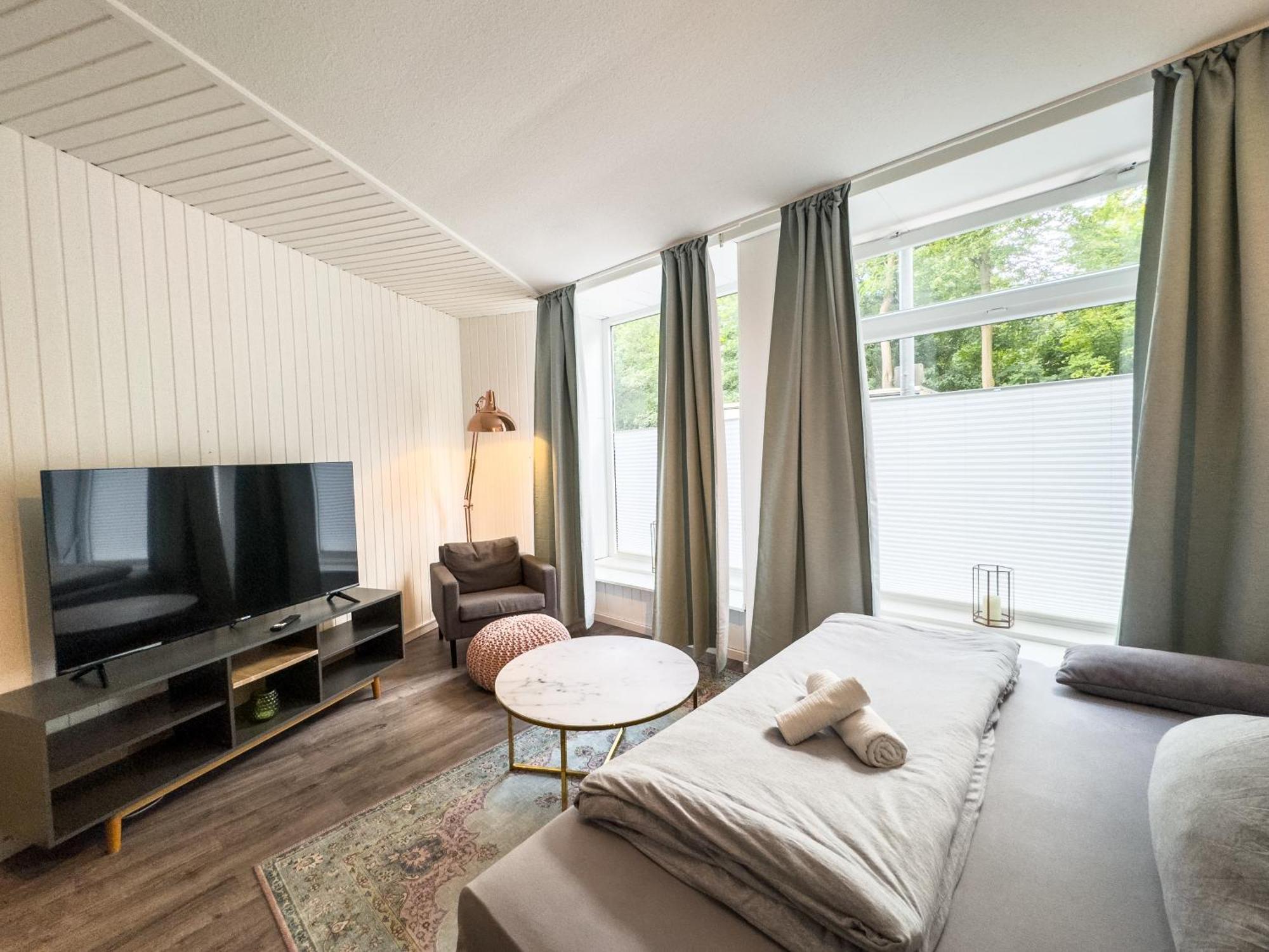 Schoene Wohnung Fuer 4 Gaeste An Der Eilenriede Mit Kostenlosen Parkplaetzen Hannover Eksteriør bilde